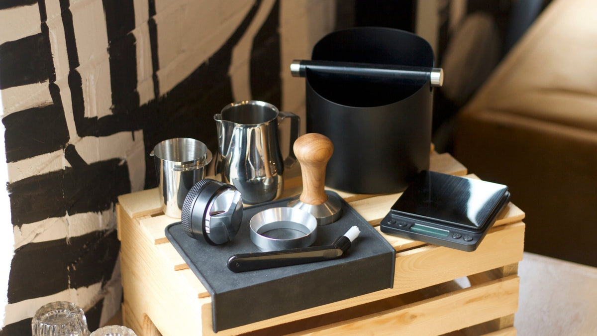 Guide d'achat des accessoires essentiels pour une station espresso à la maison - Café Barista